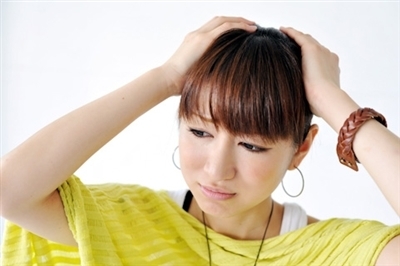 女性の薄毛・抜け毛の悩みに効果的な治療薬は (4414)